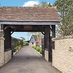 Maison Avec Piscine Couverte