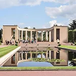 Maison Avec Piscine Couverte *